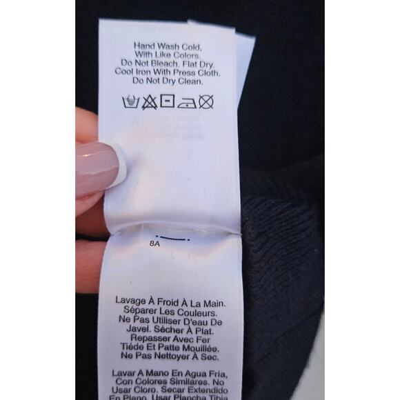 DKNY Sweater Mens Medium Navy Merino Wool V Neck Thin Soft Preppy Dark Academia - Picture 8 of 8